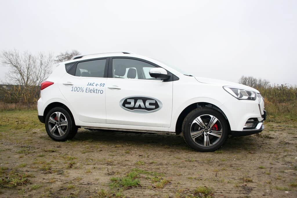 JAC e-S2: Das kleine China-SUV für die Steckdose 1 JAC e-S2.