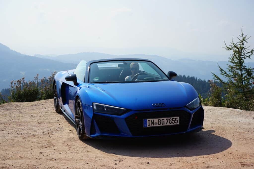 Mit 540 PS durch den Schwarzwald - Was kann der Audi R8 V10 RWD (2020)? Autobahn vs. Blackforest 4 Was kann der Audi R8 V10 RWD (2020)? Autobahn vs. Blackforest