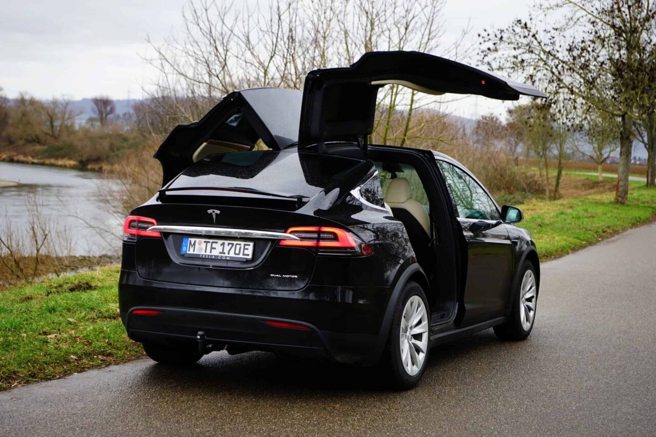 Tesla legt nach: Facelift und über 1000 PS für die Modelle S und X 6 Tesla legt nach: Facelift und über 1000 PS für die Modelle S und X