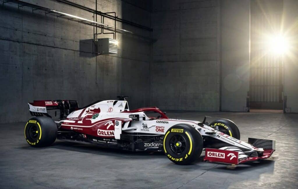Alfa Romeo Racing ORLEN zeigt den neuen C 41 1 Alfa Romeo Racing ORLEN zeigt den neuen C 41