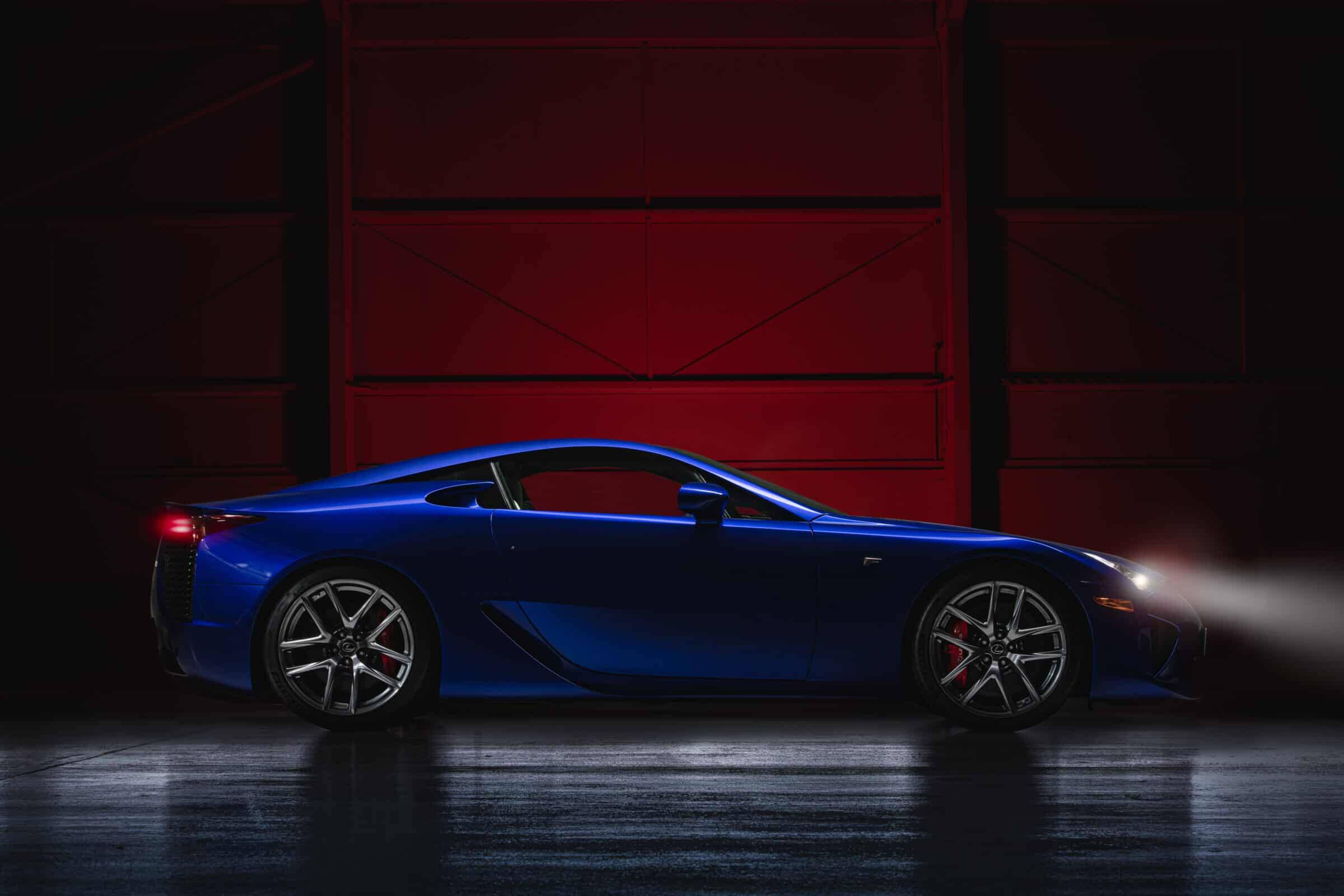 Vor zehn Jahren startete die Produktion des Lexus LFA 12 Vor zehn Jahren startete die Produktion des Lexus LFA