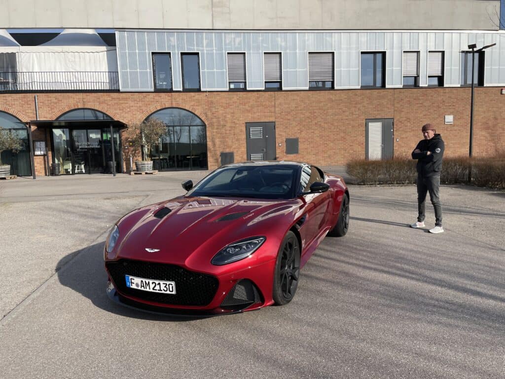 Aston Martin DBS Superleggera (2021) - Schön, dass es so was (noch) gibt 14 Aston Martin DBS Superleggera (2021) , Friedbert Weizenecker