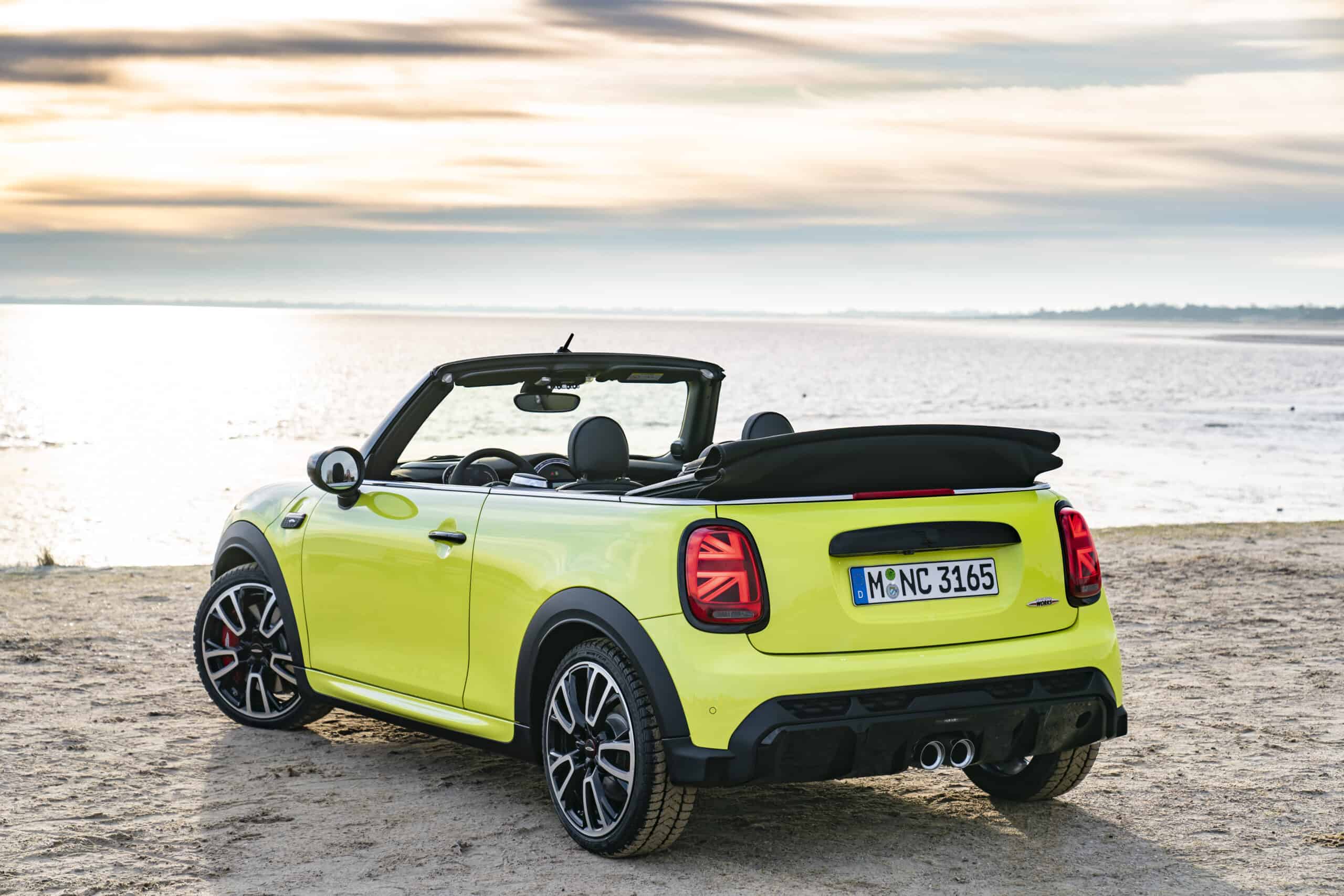Marktstart für das neue MINI Cabrio 2 Marktstart für das MINI Cabrio