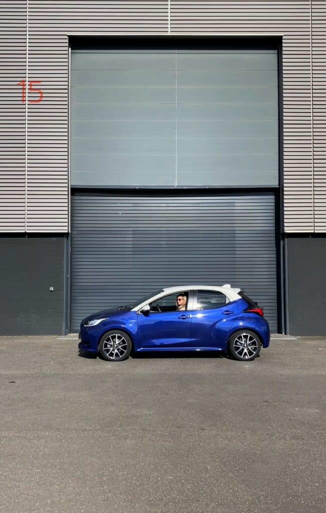Toyota Yaris Hybrid (2021) - Was sich in 20 Jahren änderte - und was nicht 13 Toyota Yaris Hybrid (2021), NinaCarMaria