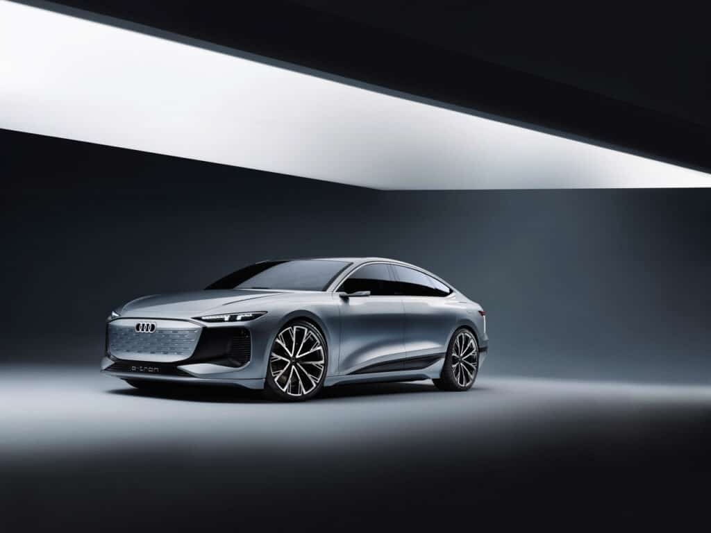 Audi zeigt in Shanghai den A6 e-tron Concept 6 Audi A6 e-tron Concept (2021)