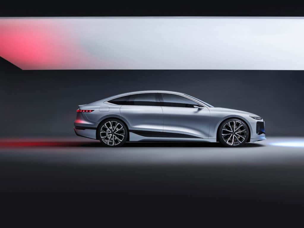 Audi zeigt in Shanghai den A6 e-tron Concept 2 Audi A6 e-tron Concept (2021)