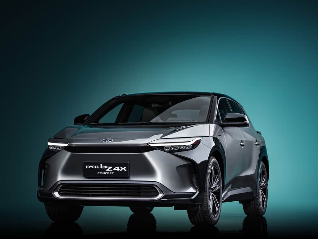 Toyota zeigt in Shanghai seinen ersten Stromer 2 Toyota bZ4X Concept.