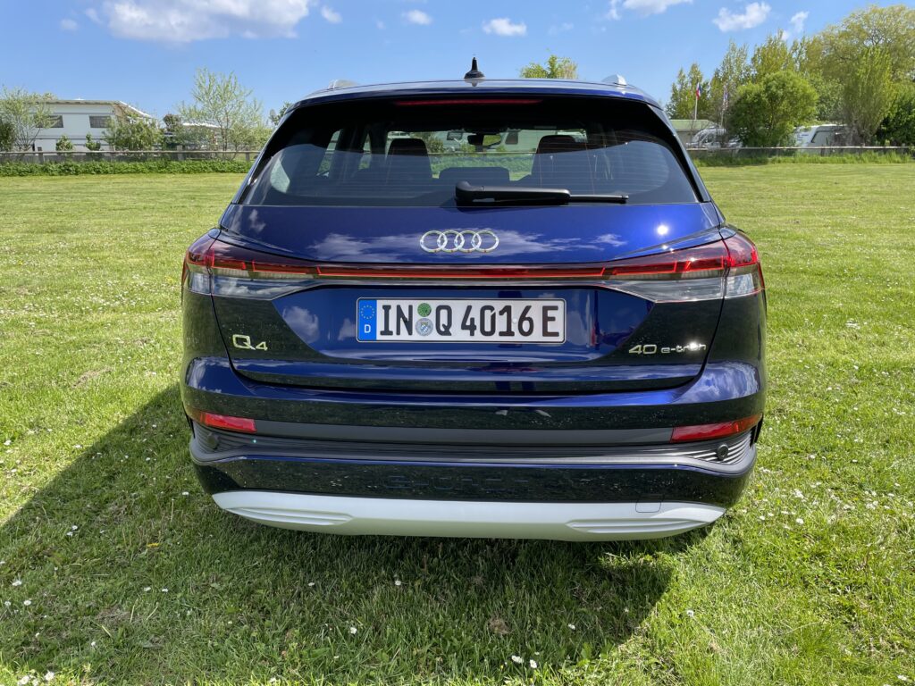 (2021) Audi Q4 e-tron - Klassisches Steilheck oder doch Coupé-Heck (Sportback)? - Vor- und Nachteile 5 (2021) Audi Q4 e-tron