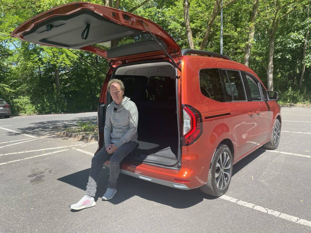 Renault Kangoo Blue dCi 95 (2021) - Der Familienfreund mit hohem Nutzwert 15 Renault Kangoo Blue dCi 95