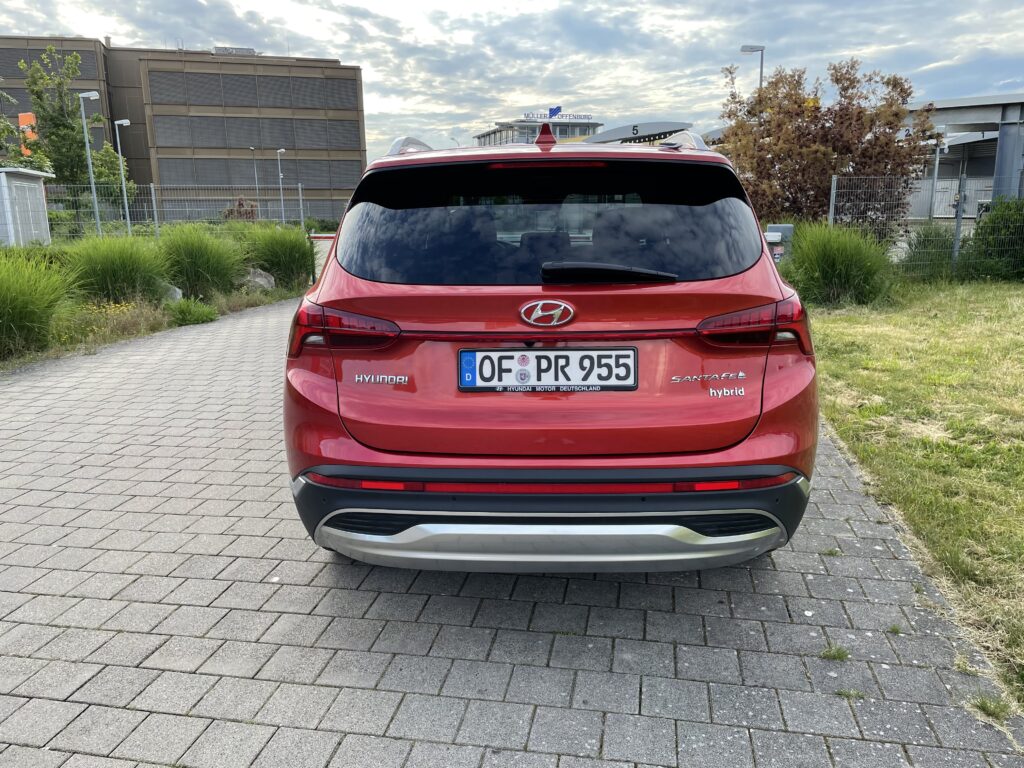 Hyundai Santa Fe (2021) - Großes SUV aus Fernost mit viel Technik und solider Qualität 13 Hyundai Santa Fe 1.6 T-GDI Hybrid
