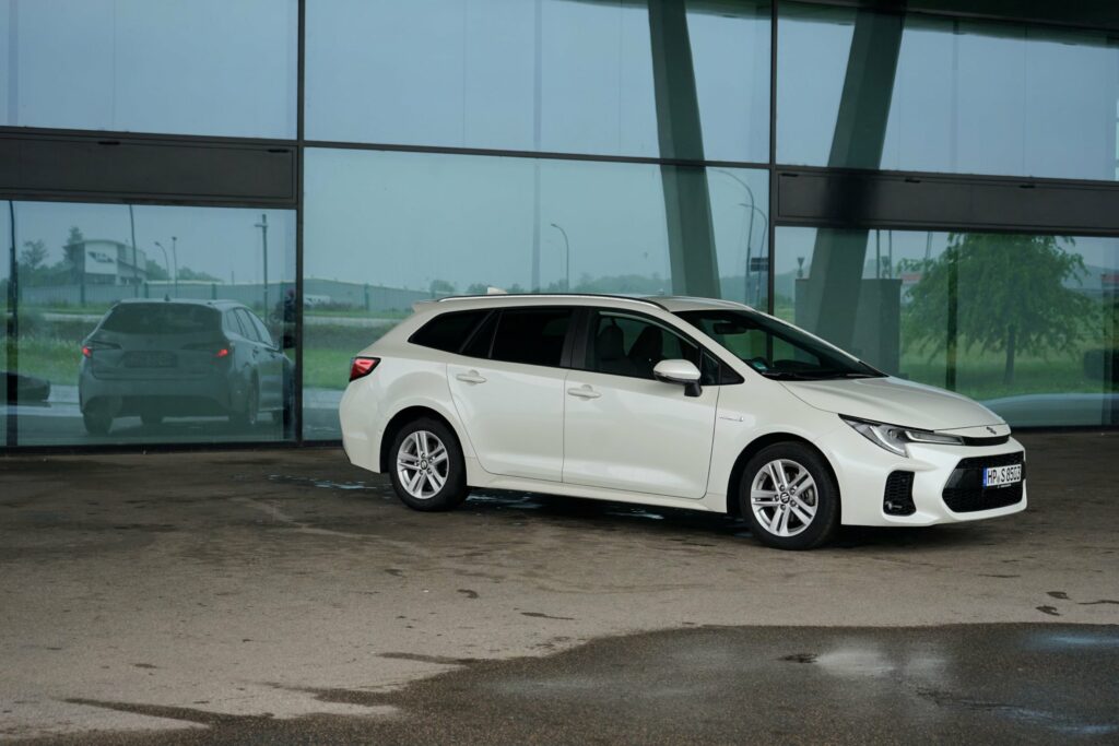 (2021) Suzuki Swace Hybrid - Kompakter-Kombi mit Toyota Genen - Test I Review I Fahrbericht 13 (2021) Suzuki Swace HYBRID
