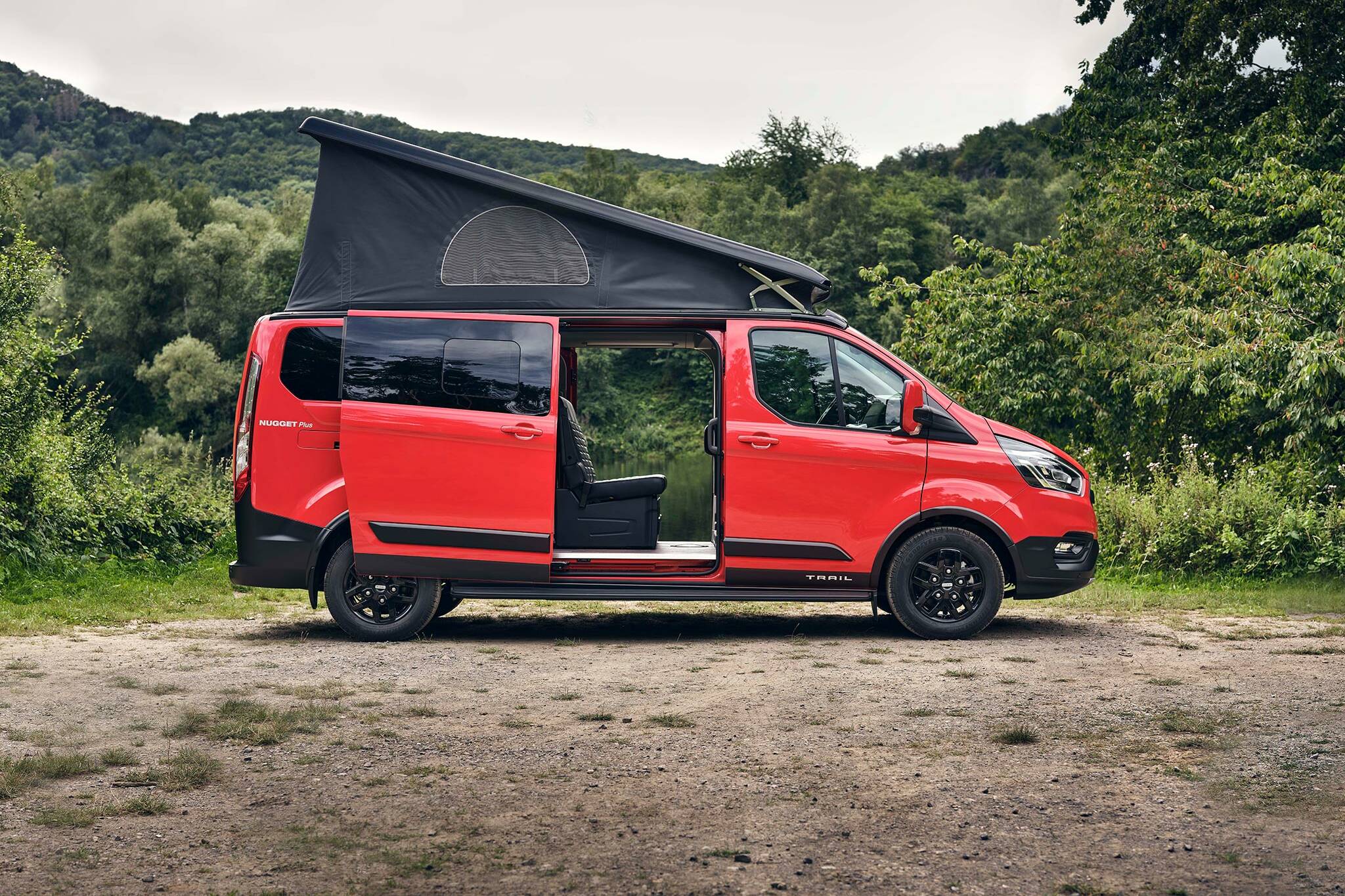 Ford stellt Nugget Camper Active und Trail vor 14 Ford stellt Nugget Camper Active und Trail vor