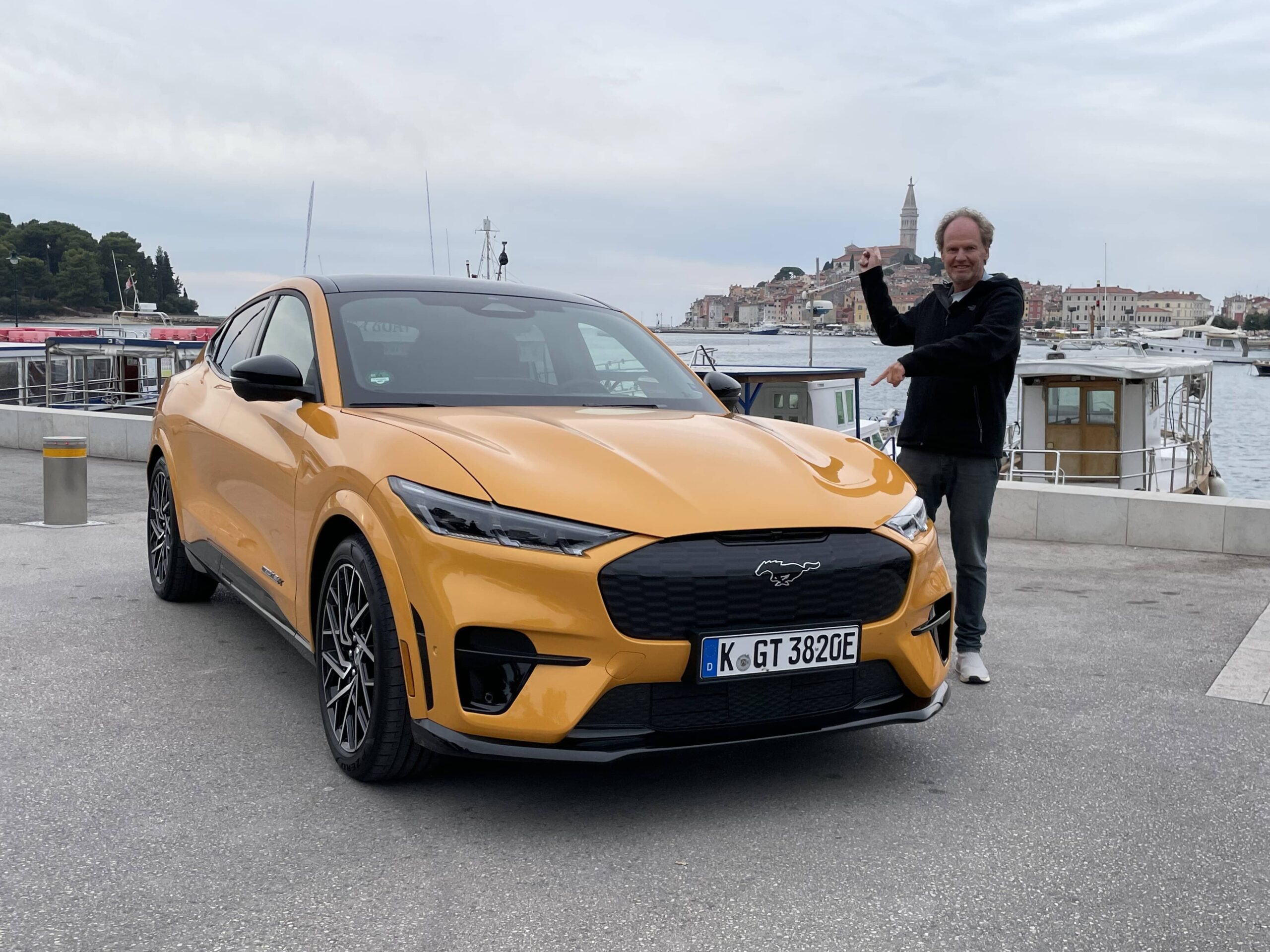 Der neue Ford Mustang Mach-E GT (2022) - Supersportwagen-Power für den vollelektrischen Hengst 16 Ford Mustang Mach-E GT (2022)