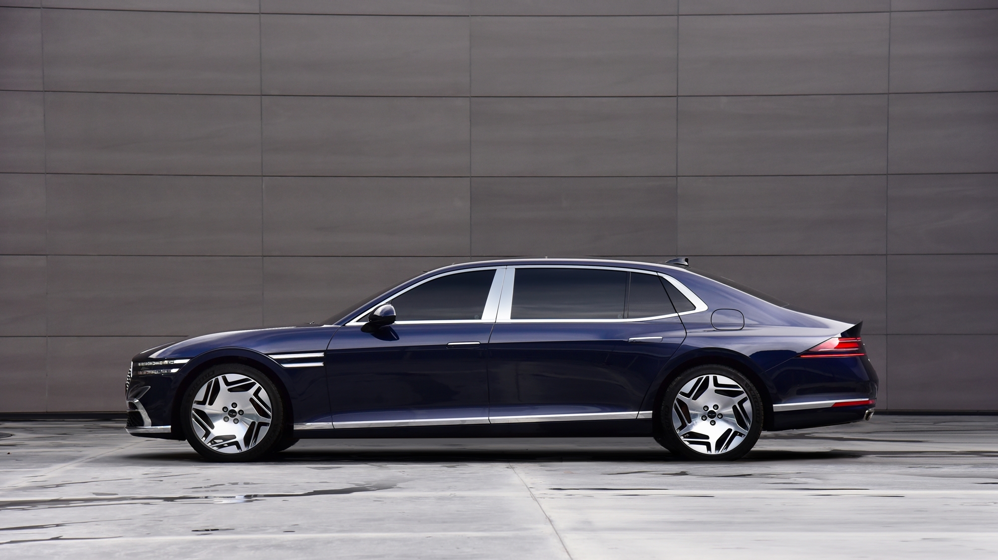 Genesis macht mit ersten Bildern auf den neuen G90 neugierig 3 der-Autotester