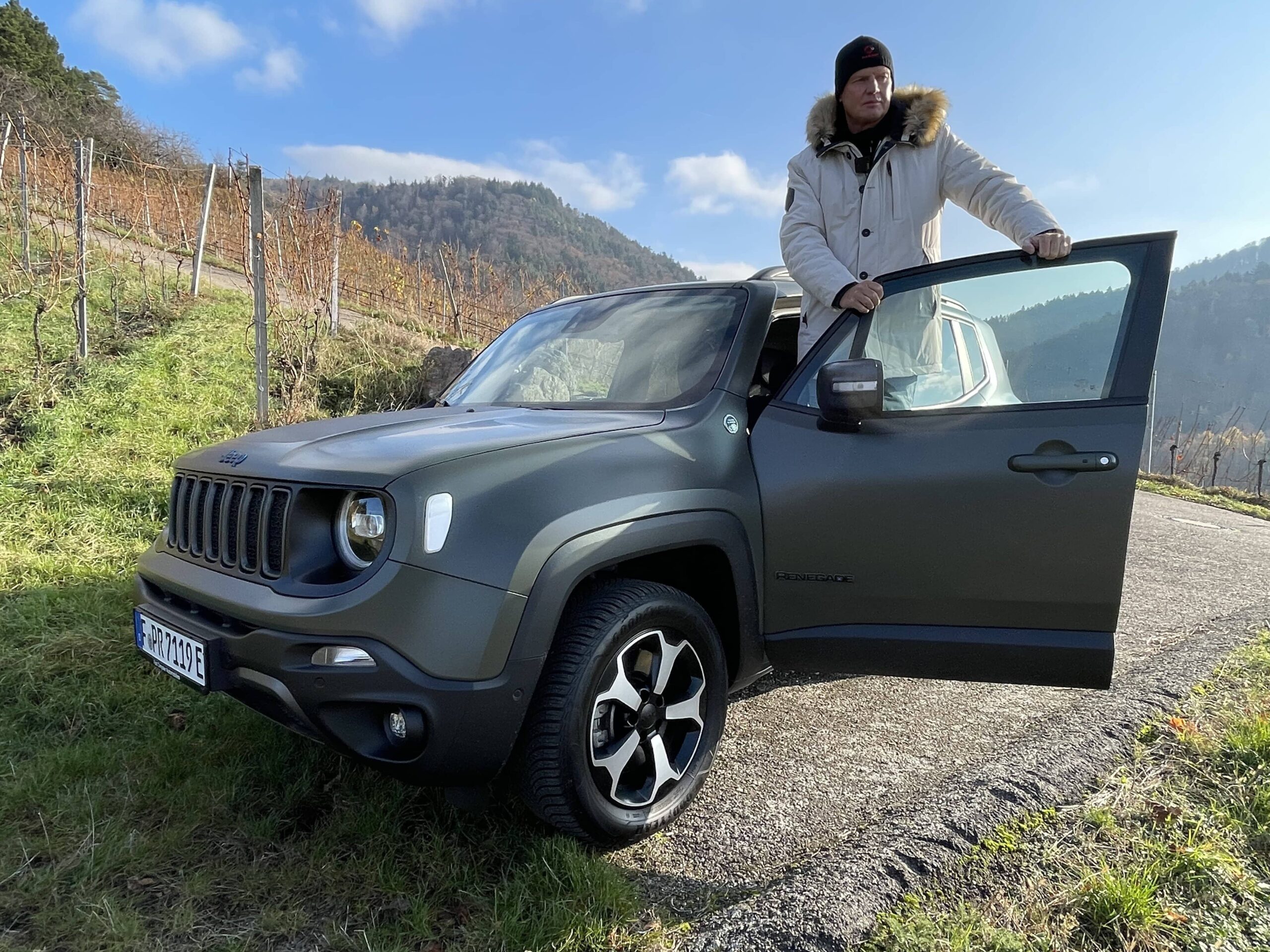 Jeep Renegade Trailhawk 4xe (2022) - Öko-Geländewagen für alle Fälle 1 Jeep Renegade Trailhawk