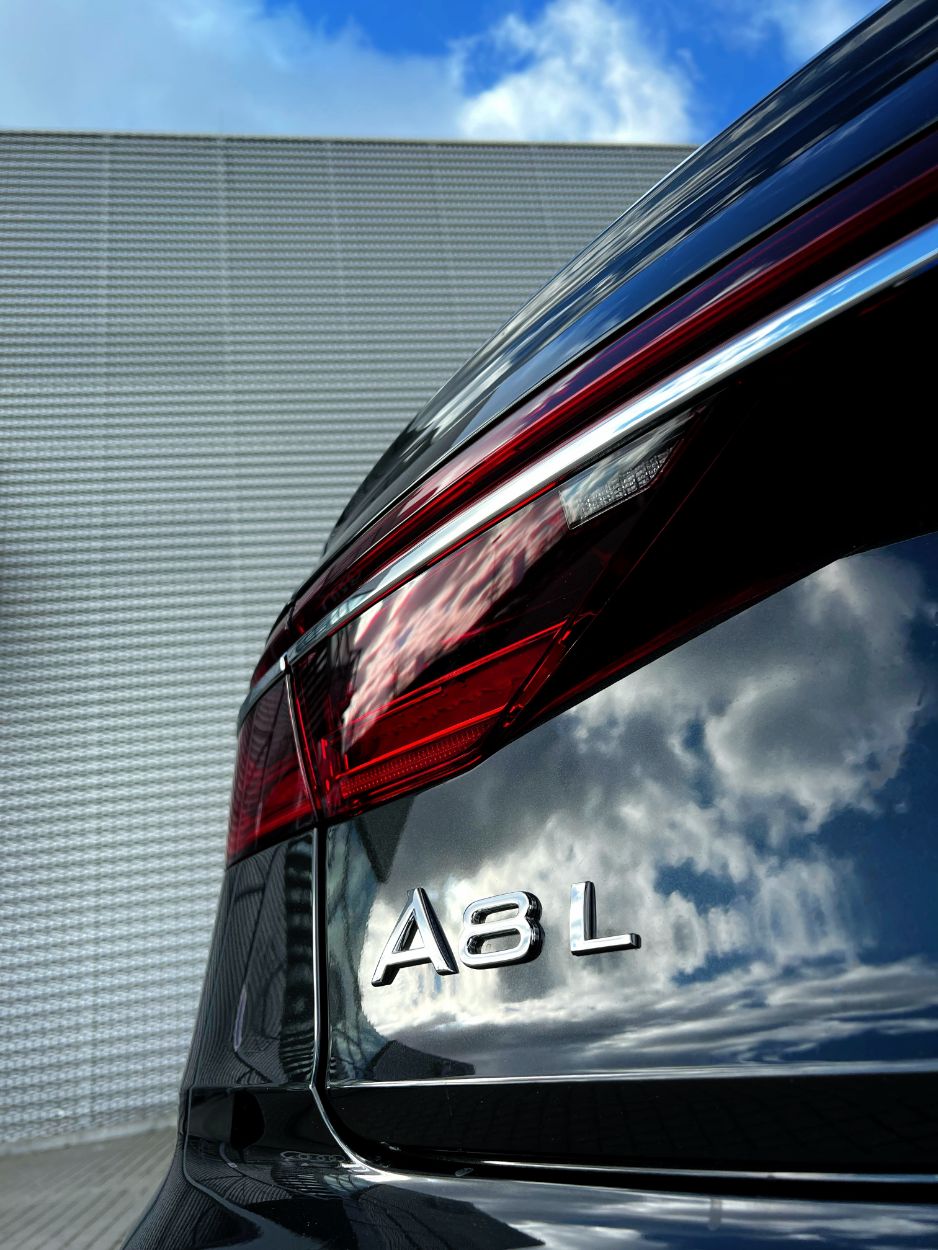 Audi A8 L (2022) – Luxuslimousine mit Business Class Feeling ...nur Fliegen ist schöner 14 Audi A8 L (2022) – ...nur Fliegen ist schöner
