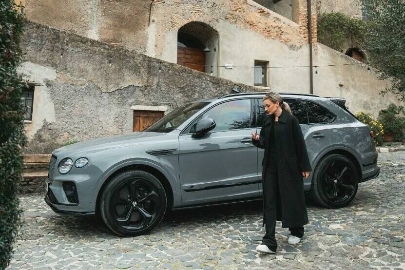 Bentley Bentayga S - Speedy Valentine mit einem britischen Gentleman 5 Bentley Bentayga S, NinaCarMaria