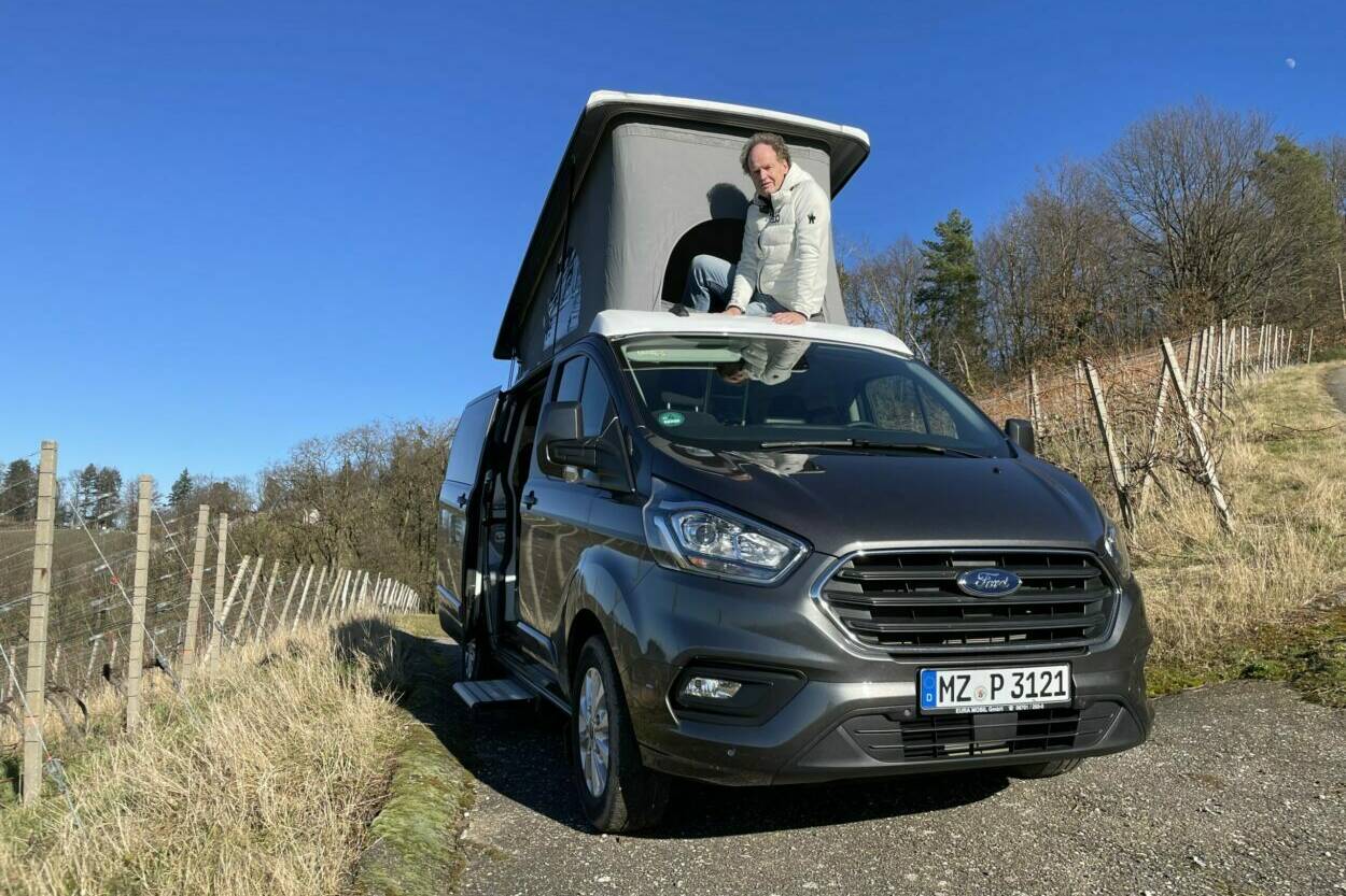 Die Begeisterung für die Urlaubsform Caravaning ungebrochen groß 80 Neue Campermarke bringt den Panama P10 auf Ford Transit Custom (2022) - Mit dem Camper durch Europa