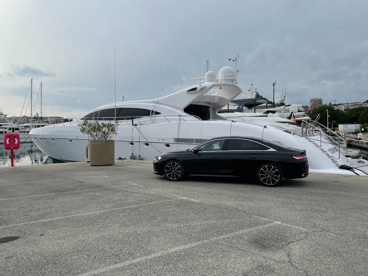 DS 9 (2022) - Frankreichs Edellimousine mit PHEV-Antrieb und 360 Pferden 22 DS9 E-Tense (2022) - Frankreichs Edellimousine nun mit 360 PS