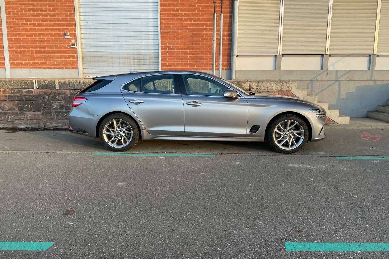 Genesis G70 Shooting Brake