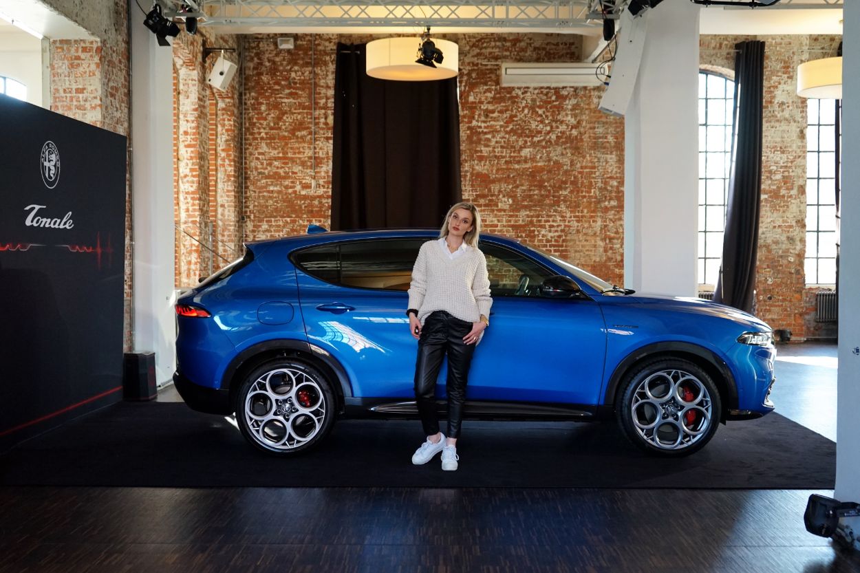 ALFA ROMEO TONALE (2022) – ITALIENER UNTER STROM 5 ALFA ROMEO TONALE (2022) – ITALIENER UNTER STROM, NinaCarMaria