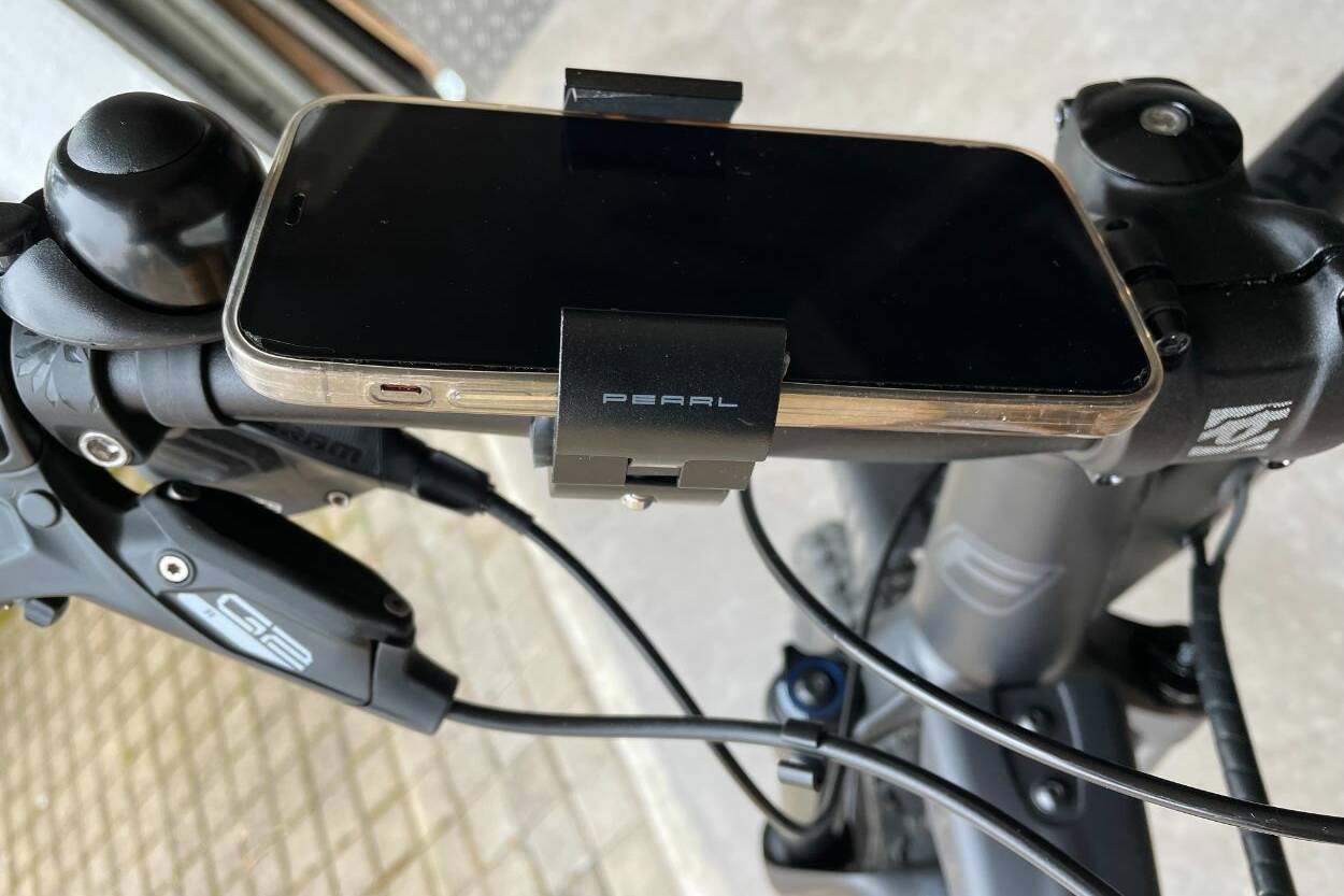 Getestet: Bike-Smartphone-Halterung von Pearl 3 Bike-Smartphone-Halterung von Pearl unter der Lupe
