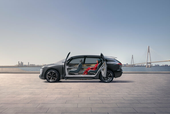 Audi Urbansphere Concept - Ein Raum-Auto für die Megacity 5 Audi urbansphere concept
