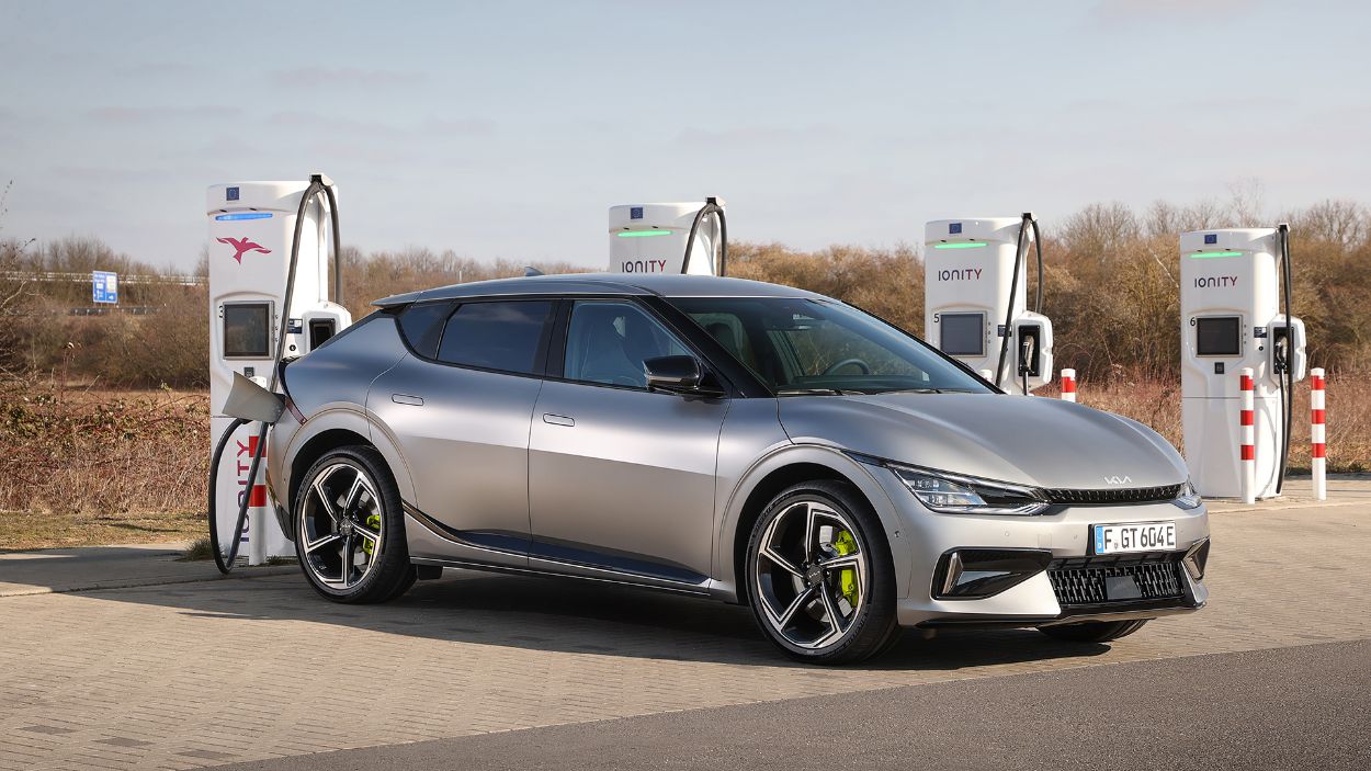 KIA EV6 GT (2022) – IN 3,5 SEKUNDEN VON NULL AUF 100 11 KIA EV6 GT (2022) – IN 3,5 SEKUNDEN VON NULL AUF 100
