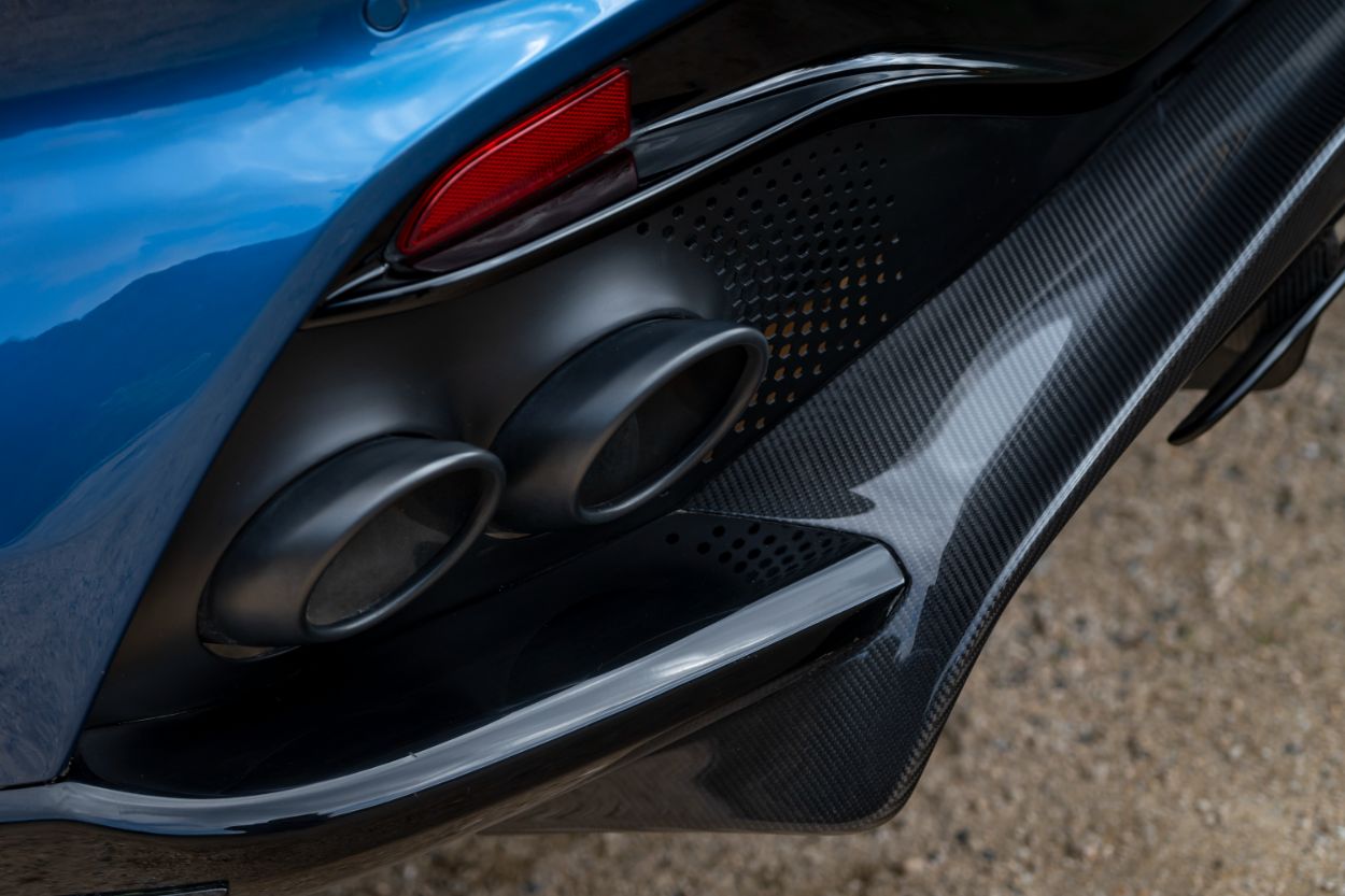 Aston Martin DBX 707 - Der Spion, der mich liebte 2.0 18 Aston Martin DBX 707 - Der Spion, der mich liebte 2.0