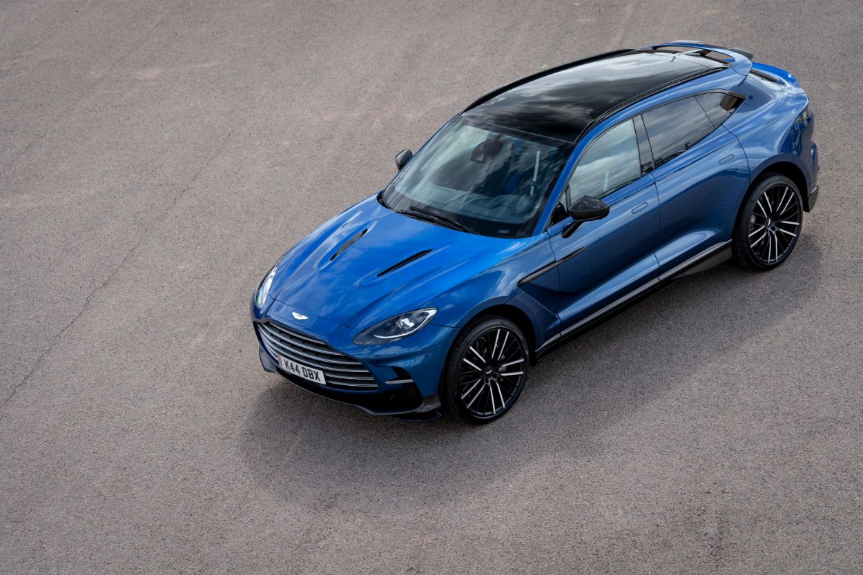 Aston Martin DBX 707 - Der Spion, der mich liebte 2.0 1 Aston Martin DBX 707 - Der Spion, der mich liebte 2.0