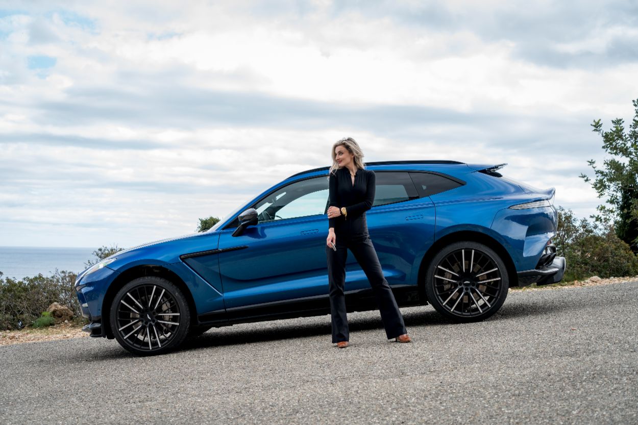 Aston Martin DBX 707 - Der Spion, der mich liebte 2.0 2 Aston Martin DBX 707 - Der Spion, der mich liebte 2.0