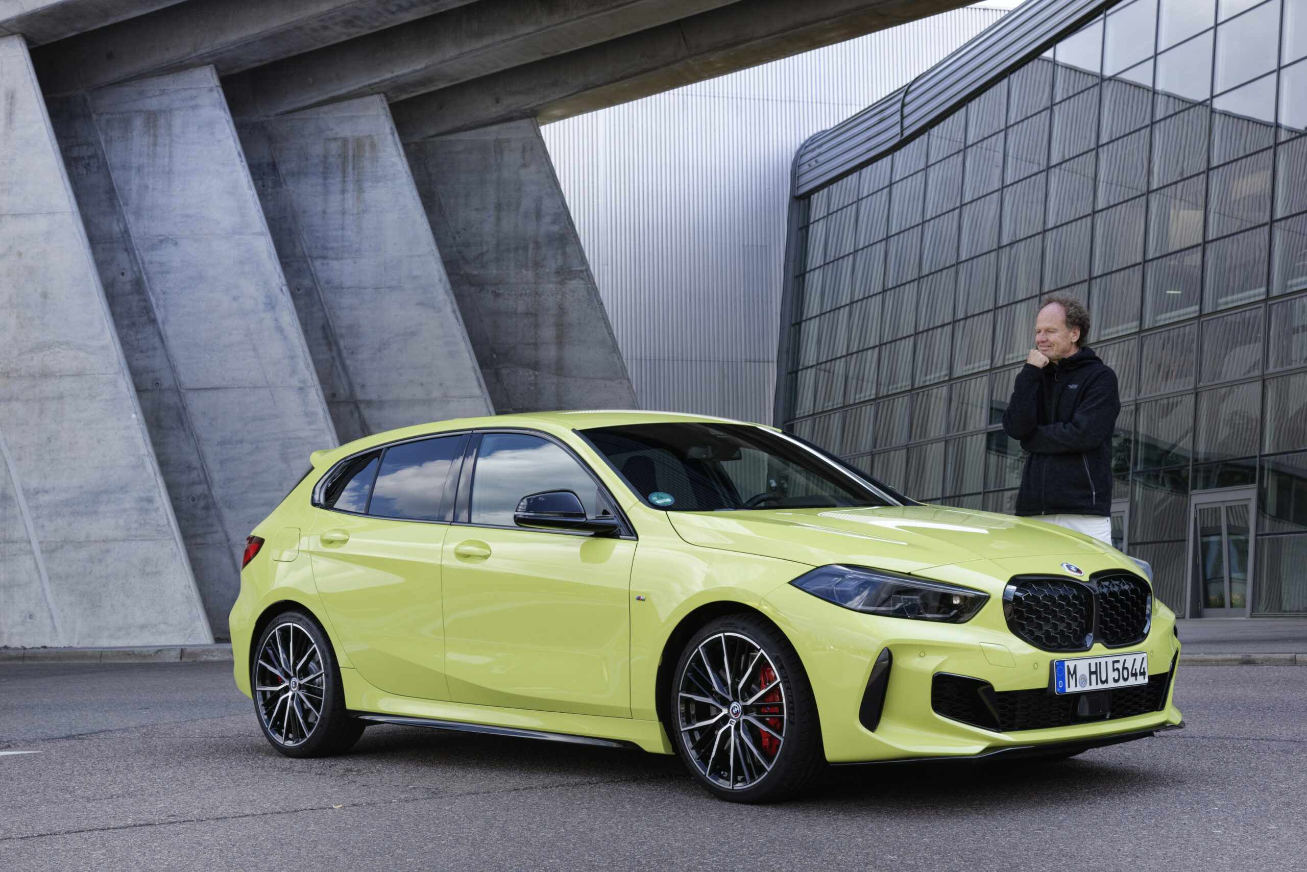 BMW M135i xDrive (2022) - Schneller und sicherer in den Kurven 15 BMW M135i xDrive