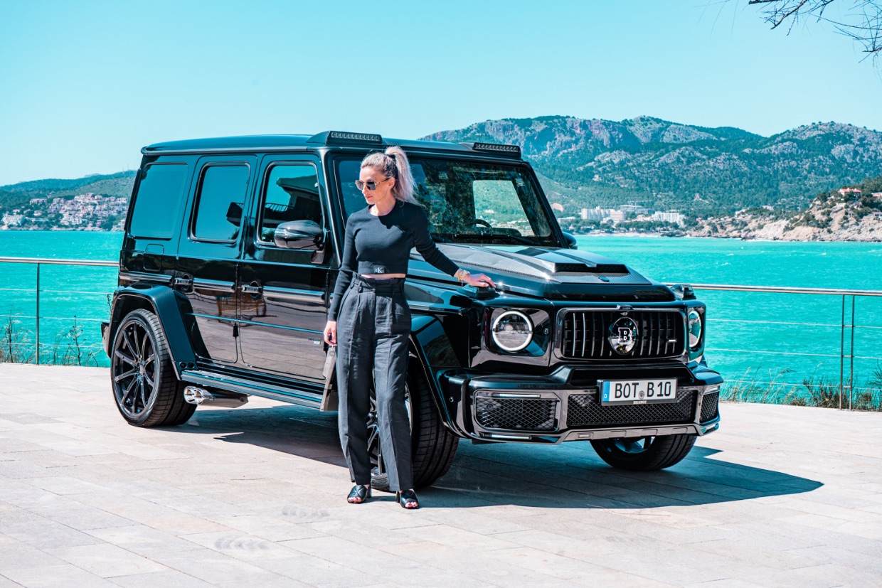 Brabus 900 Superblack