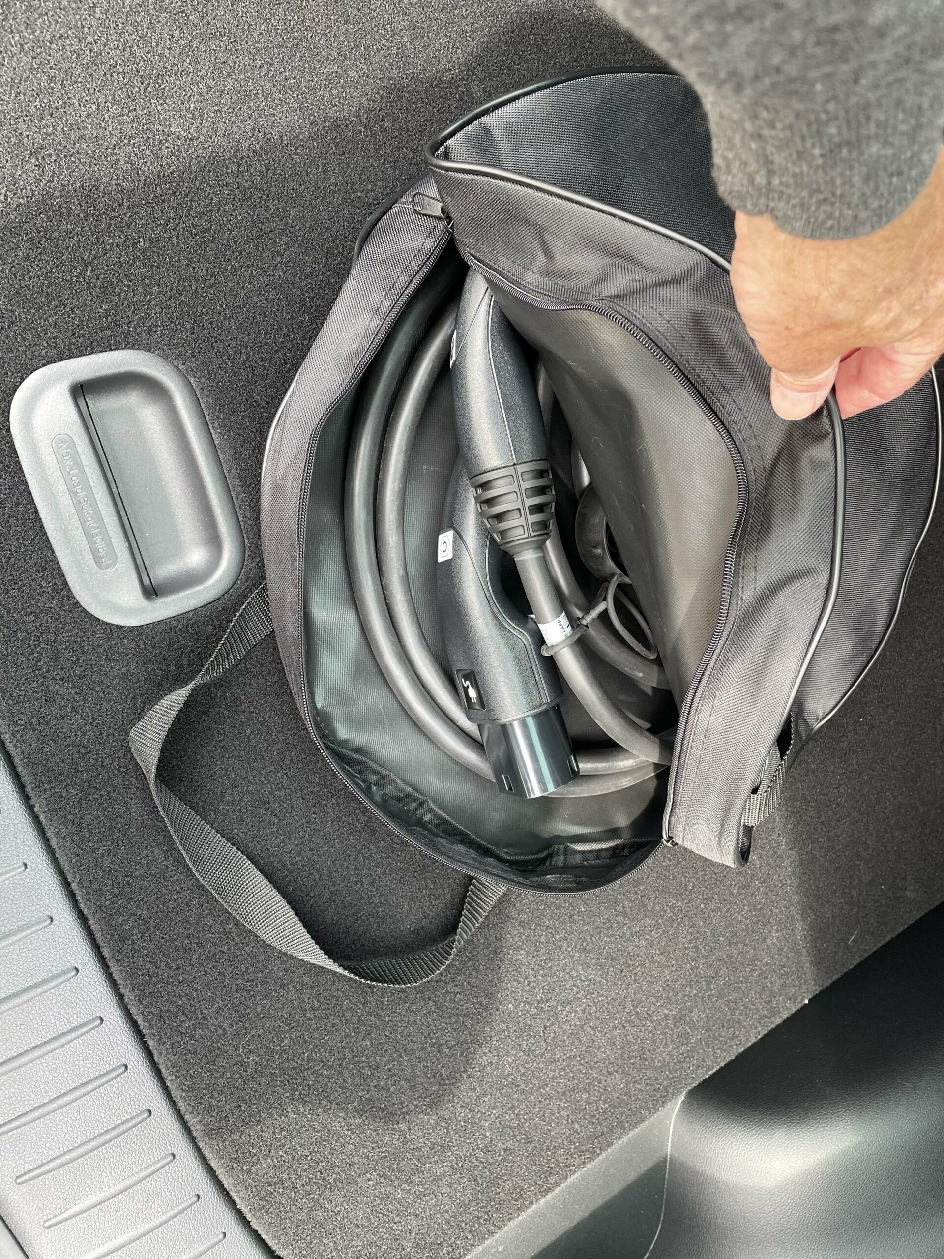 Kia Sportage PHEV (2022) - Teilstromer überzeugt mit 70 km Reichweite 14 Kia Sportage mit Plug-in-Hybrid-Antrieb (2022)