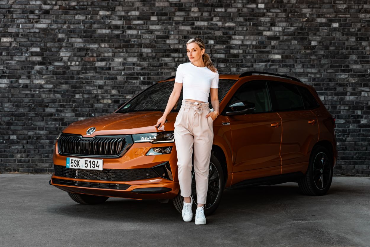 Skoda Karoq (2023) - Was bringt das Facelift? 6 Skoda Karoq (2023), NinaCarMaria