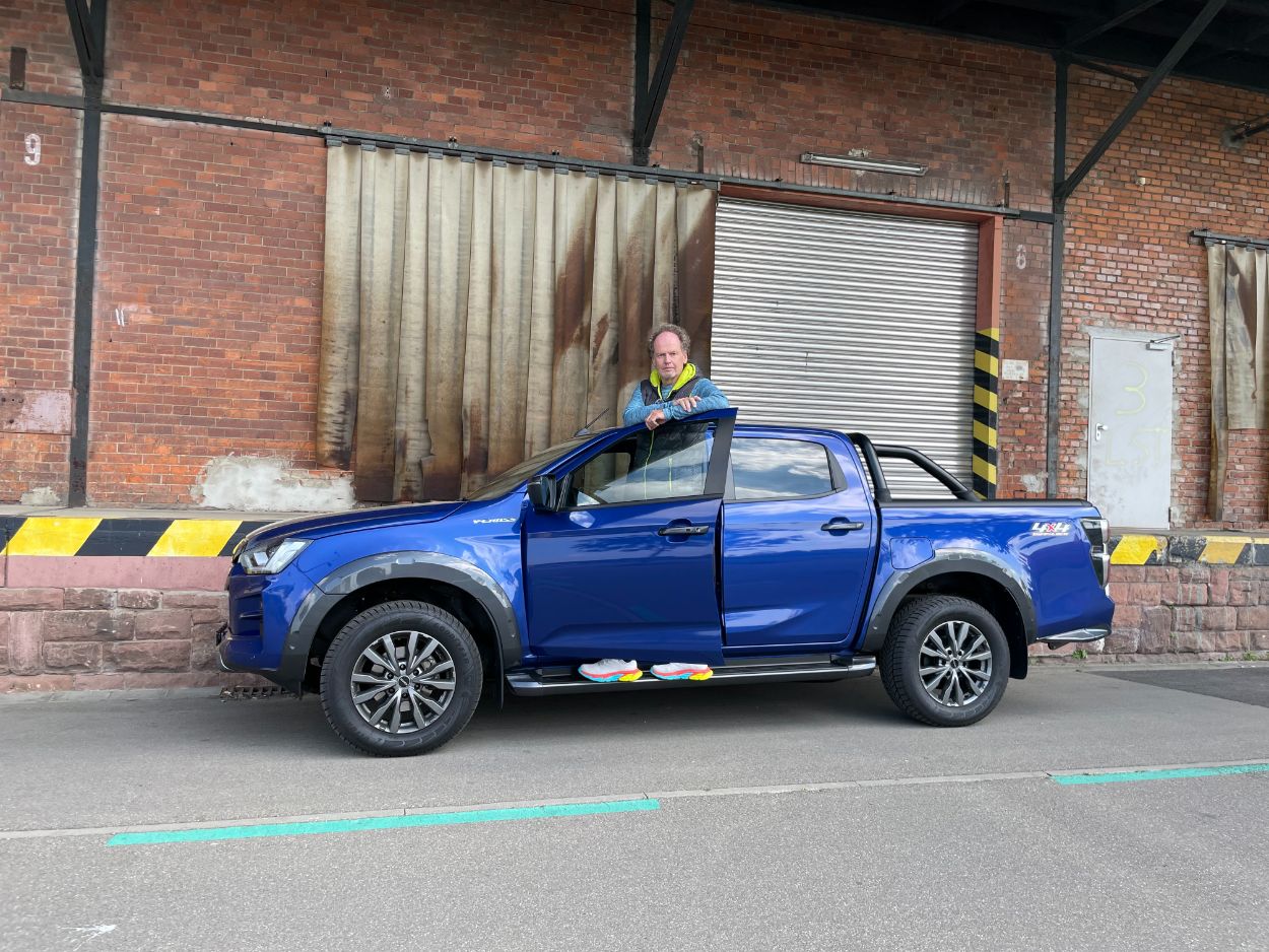 Isuzu D-MAX (2022) - Lifestyle-Mobil für hippe Frauen und echte Kerle 19 Isuzu D-Max, Friedbert Weizenecker