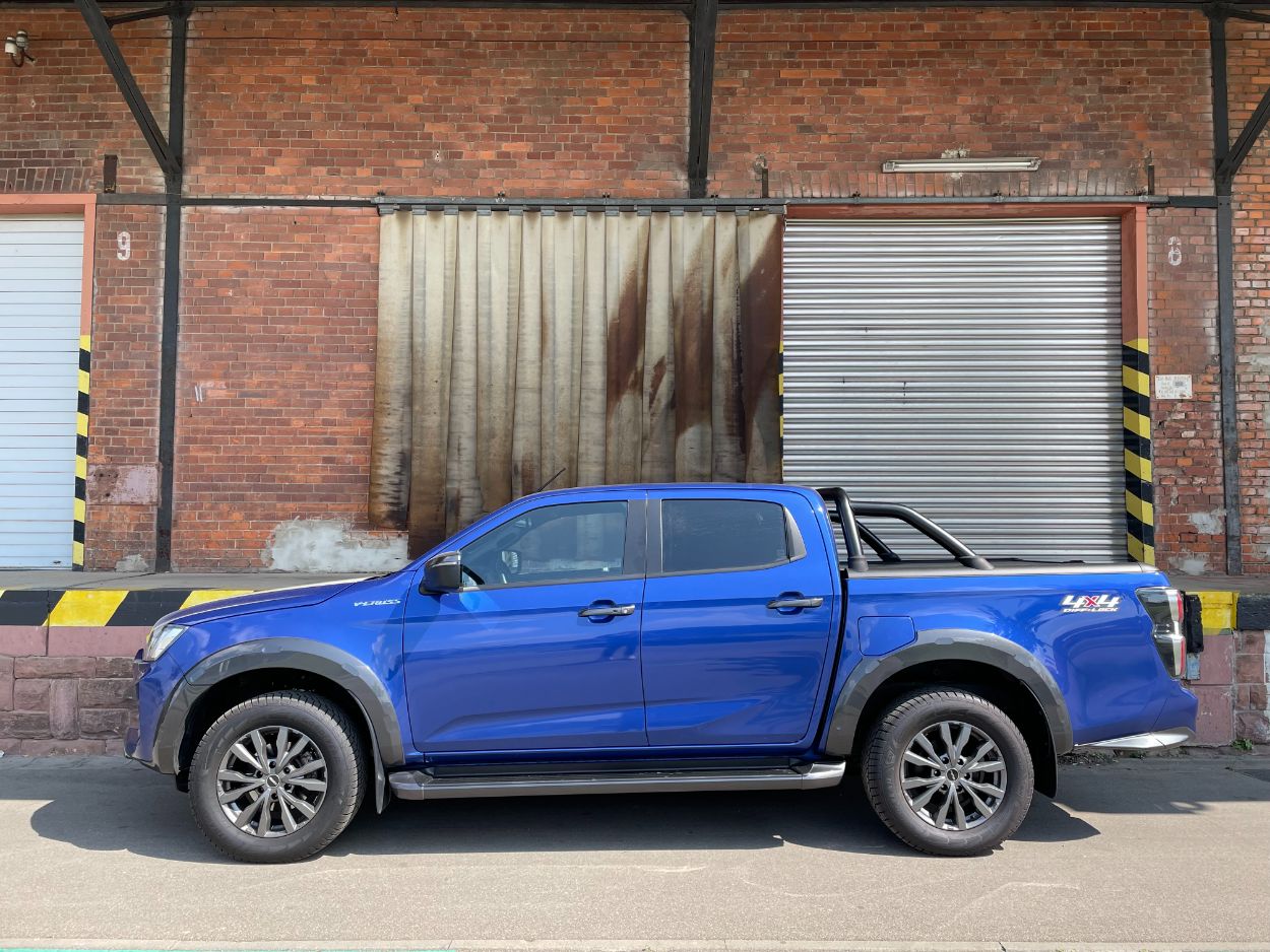 Isuzu D-MAX (2022) - Lifestyle-Mobil für hippe Frauen und echte Kerle 6 Isuzu D-MAX (2022) - Lifestyle-Mobil für hippe Frauen und echte Kerle