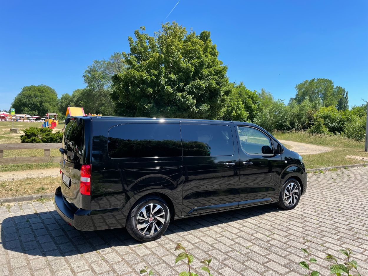 Der Fiat Ulysse ist wieder da 15 Fiat Ulysse als E-Bus und ausschließlich mit Elektroantrieb