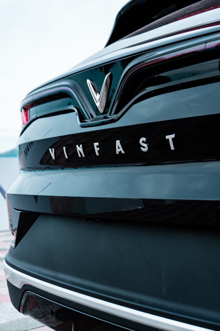 Eon baut die Ladeinfrastruktur für Vinfast auf 1 Erste Testfahrt im neuen, voll-elektrischen Vinfast VF 8 aus Vietnam
