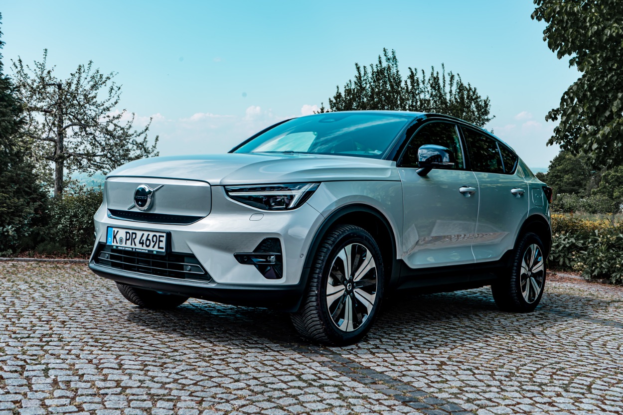 (2023) Volvo C40 Recharge Pure Electric Twin 1st Edition - Kompakter E-Crossover 1 (2023) Volvo C40 Recharge Pure Electric Twin 1st Edition