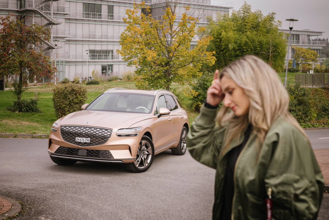 Genesis Electrified GV70 - in 18 Minuten auf 80 Prozent 6 Genesis GV70 SUV, NinaCarMaria