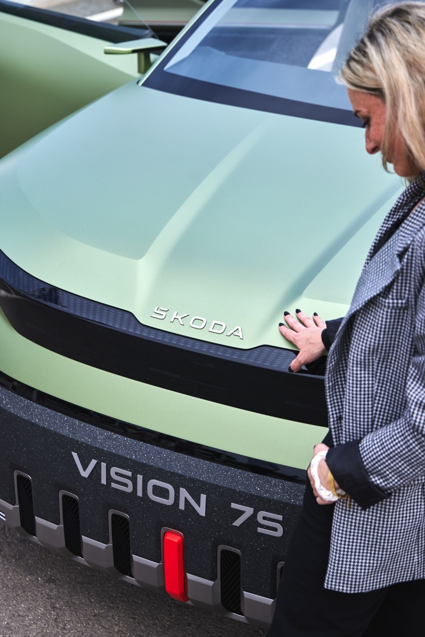 Skoda Vision S7 - Blaupause für die neue Designsprache künftiger Skoda-Modelle 3 Skoda Vision S7 - Blaupause für die neue Designsprache künftiger Skoda-Modelle