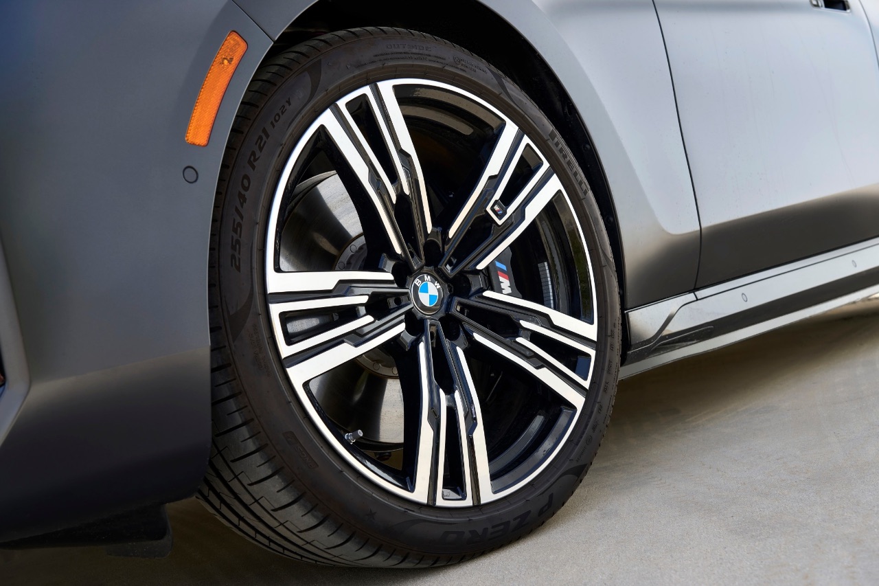 BMW i7 xDrive 60 (2023) - Die neue globale Benchmark? 10 BMW i7 xDrive 60 (2023)