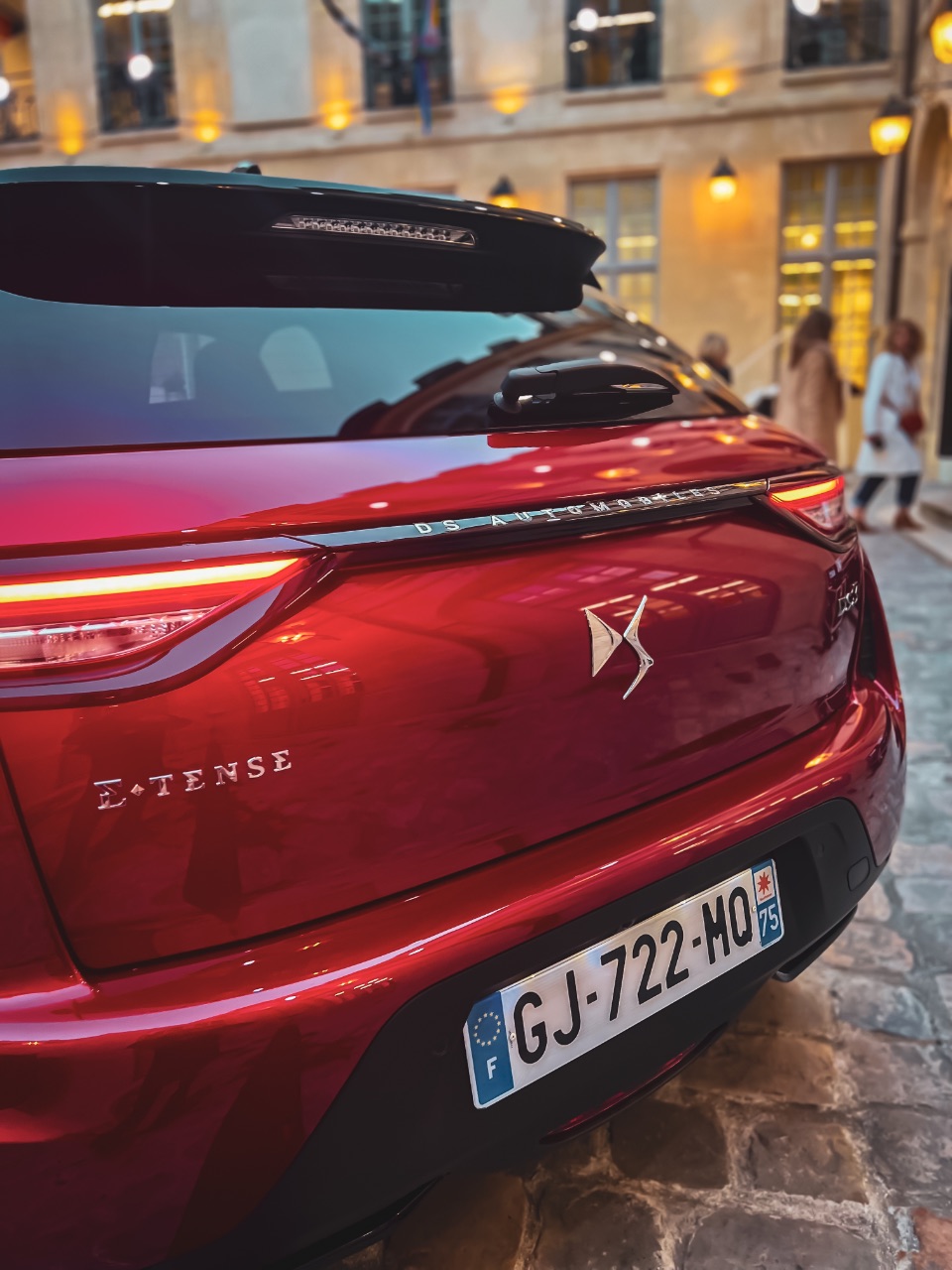 DS 3 E-Tense (2023) - Facelift für den luxuriösen Franzosen 6 DS 3 E-Tense (2023) - Facelift für den luxuriösen Franzosen