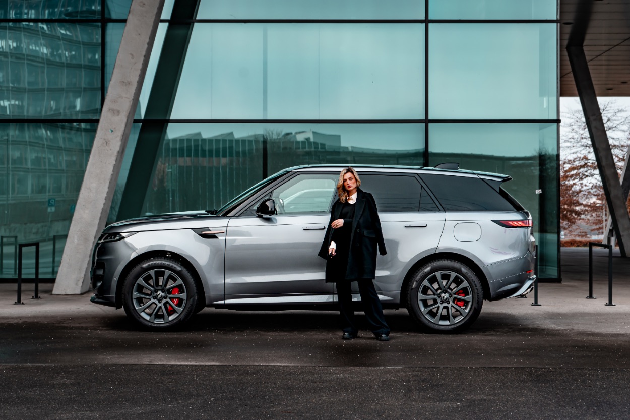 RANGE ROVER SPORT DYNAMIC HSE (2023) Plug-in Hybrid - the Power of Luxury 20 RANGE ROVER SPORT (2023) Plug-in Hybrid: the Power of Luxury mit NinaCarMaria