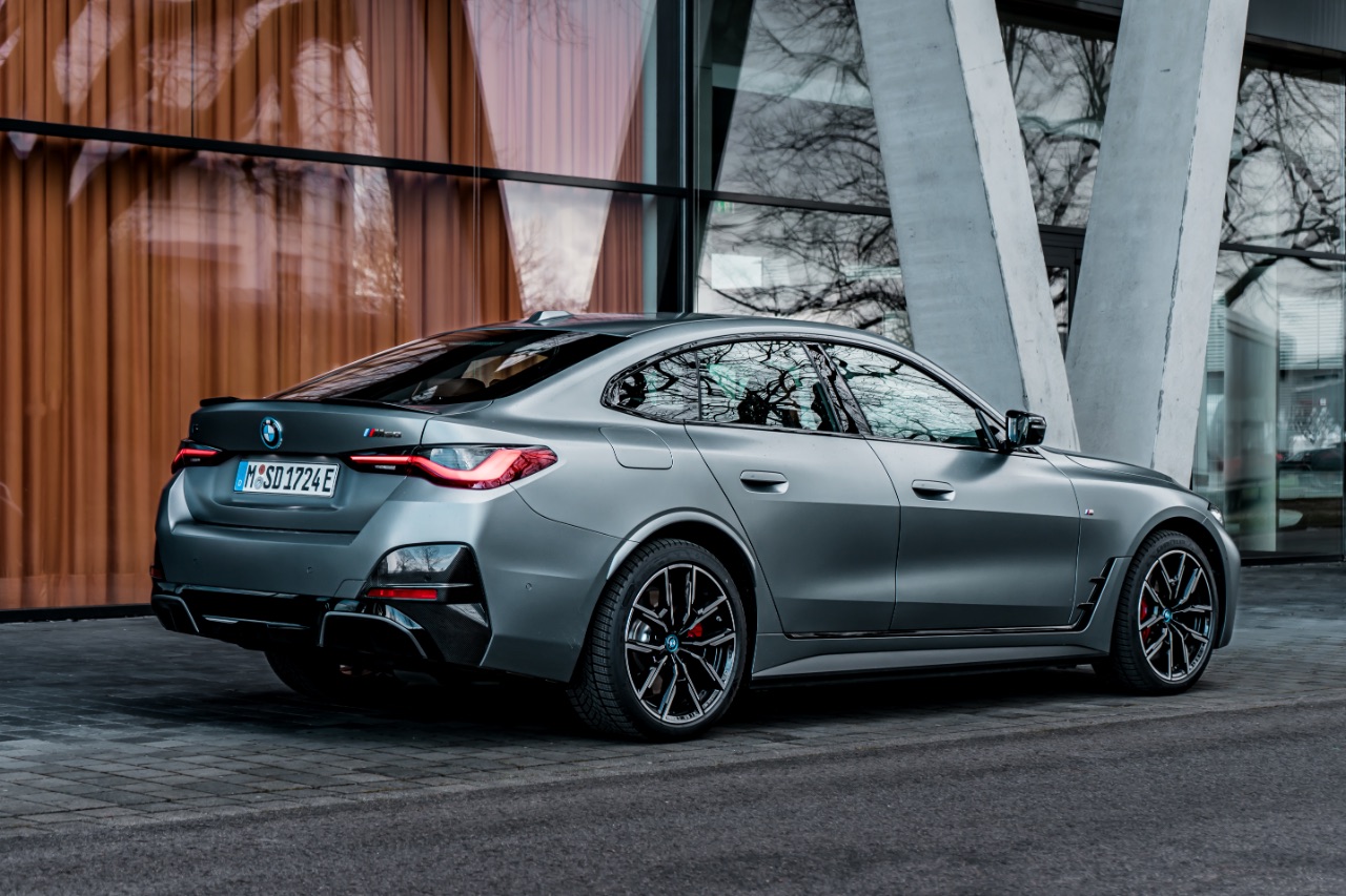 BMW i4 M50 Gran Coupé: Erster vollelektrischer BMW M 8 BMW i4 M50 Gran Coupé: Erster vollelektrischer BMW M