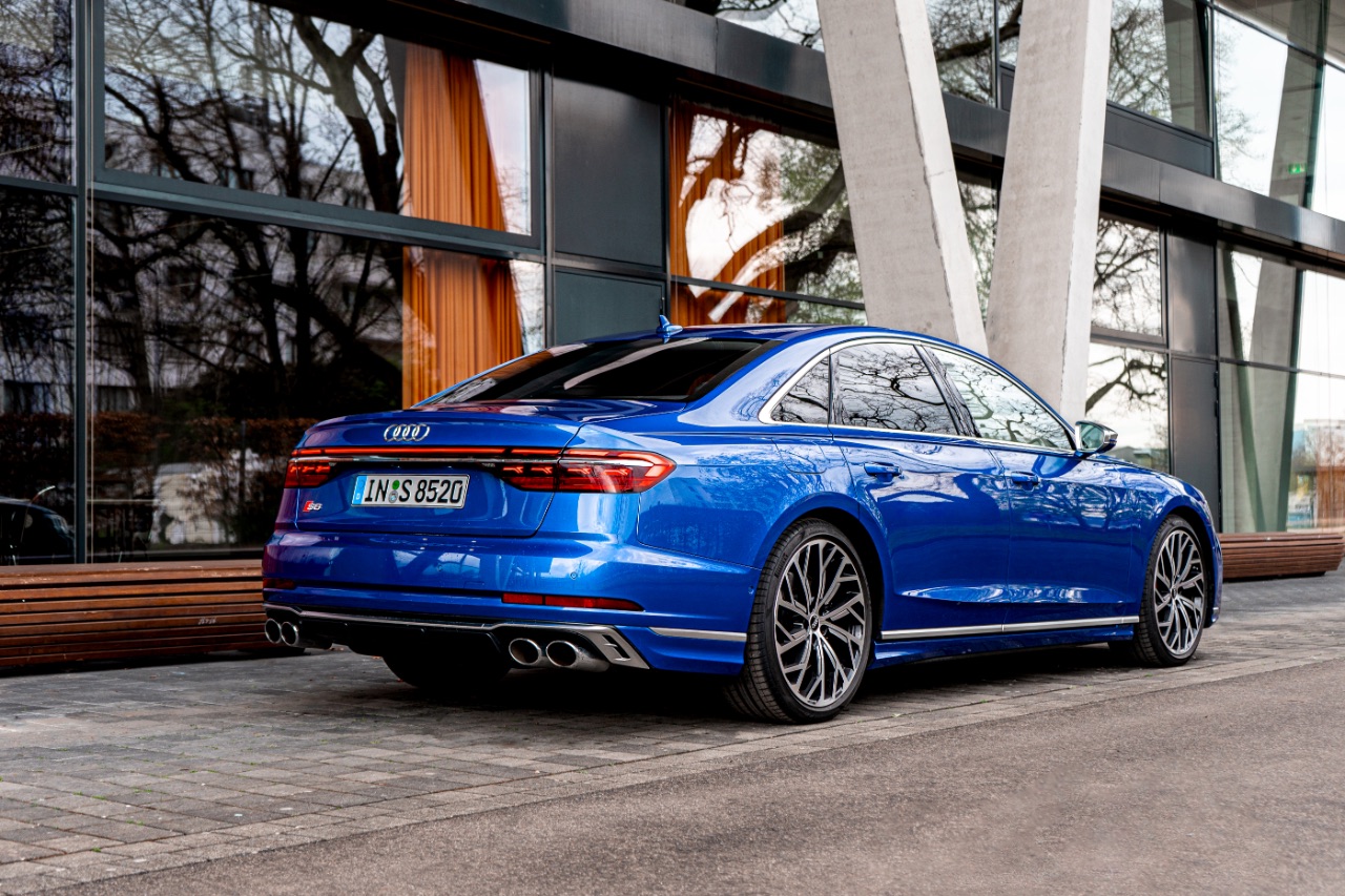 Audi S8 (2023) - die Oberklasse-Limousine ein Klassiker der Zukunft? 1 Audi S8 (2023) - Die Oberklasse-Limousine mit den 571 PS