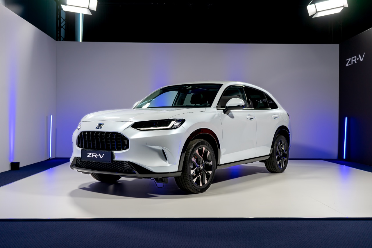 Honda ZR-V (2023) - Neues kompaktes SUV mit Vollhybrid-Antrieb 6 Neuer Honda ZR-V (2023) - Vollhybrid-Antrieb für das japanische Kompakt-SUV
