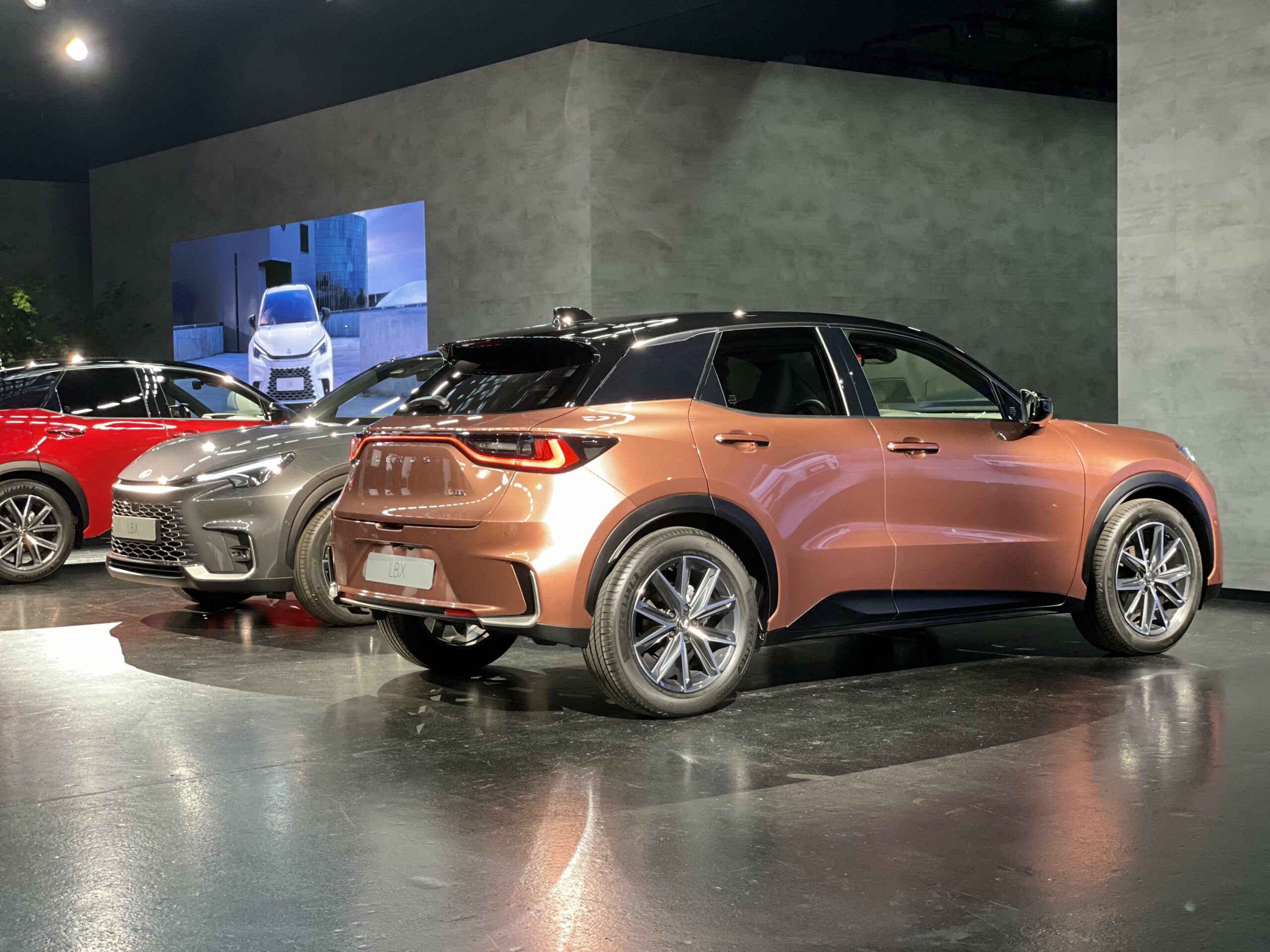Der Vorverkauf für den Lexus LBX ist gestartet 1 Lexus LBX (2024) - Erstes City-SUV der Toyota-Premium-Marke