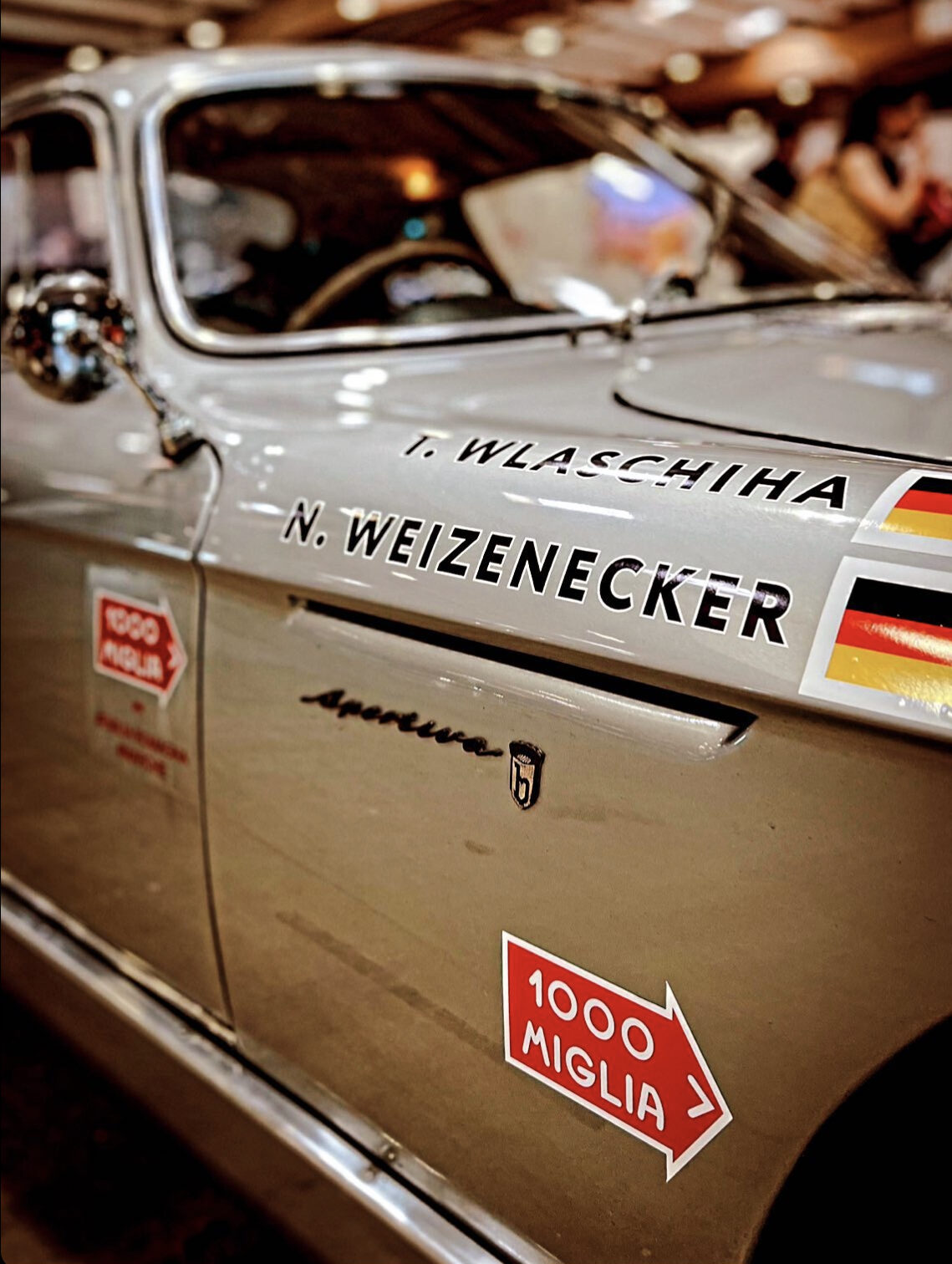 Alfa Romeo mit prominenter Besetzung bei der 41. Mille Miglia 3 der-Autotester
